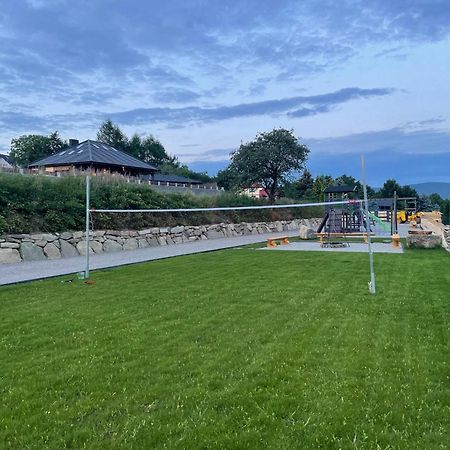 Domek Drewniany W Gorach Jacuzzi & Balia - Osada Chelm Stroza  Bagian luar foto